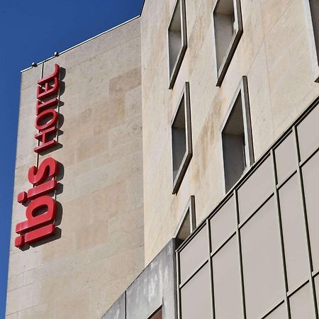 Ibis Шатору Екстер'єр фото