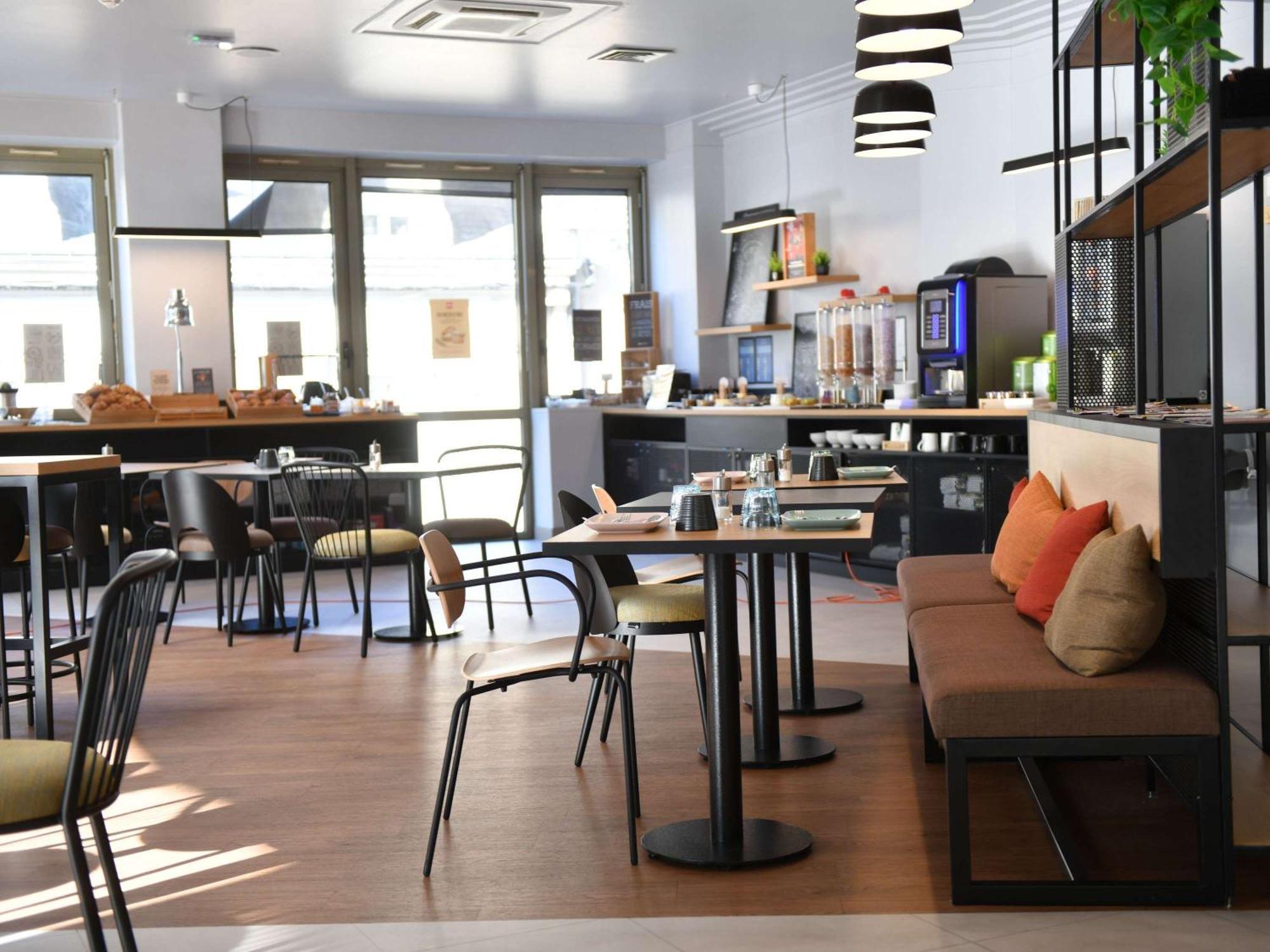 Ibis Шатору Екстер'єр фото
